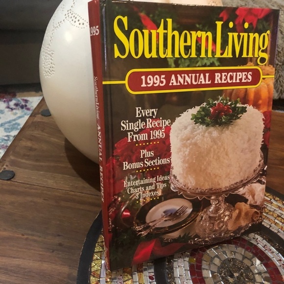 Vintage 1995 Southern Living Annual Recipes Book - Picture 2 of 9